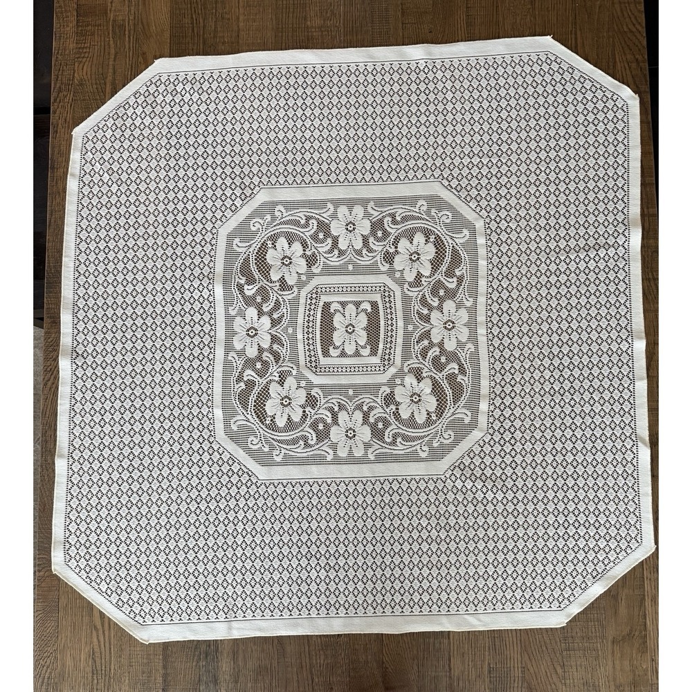 Vintage Ivory Lace Tablecloth/Table Decor 40"x40" EUC